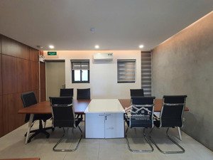 bán nhanh tòa nhà văn phòng đường 2/9 đối diện helio siêu xịn xò