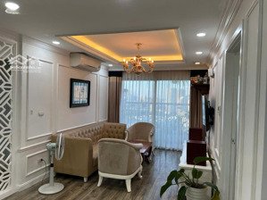 bán căn 2 ngủ 2wc 70m2 bc đông nam hn center point. nhà đẹp, full nt, tầng trung, sổ đỏ. giá 7 tỷ