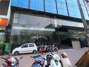cho thuê toà mặt phố láng - đống đa- dt 4000m2 - 12 tầng 2 hầm -mt 22m- giá 500tr/tháng có tl mạnh