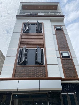 bán gấp nhà dân xây tây mỗ cạnh vinhomes dt 54m2 x 4 tầng 5 pn khép kín, ngõ rộng 10m, 2 mặt thoáng