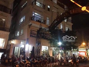 sang nhượng / thanh lý phòng tập gym vị trí đắc địa gò vấp