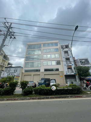 rẻ nhất quận tân bình , tòa nhà ngay mặt tiền cộng hòa - hầm 7 tầng - dt 12.5x20m - giá 60 tỷ