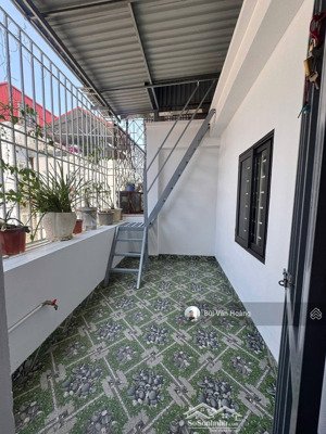 bán nhà cạnh hồ văn chương, đống đa, nhà mới full nội thất, 36m 6 tầng giá hơn 8 tỷ