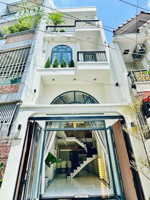 bán nhà riêng, tại nguyễn văn đậu, p5, bình thạnh, dt 53,3m2. giá 2tỷ950tr hđ thuê 29tr/th. shr