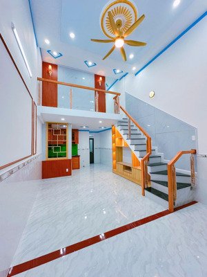 nhà phường tân đông hiệp tp dĩ an bình dương