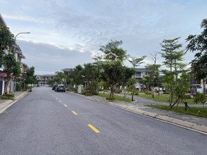 duy nhất 01 căn lk 96m2 giá chỉ 53tr/m2, ngay gần chân cầu nguyễn trãi