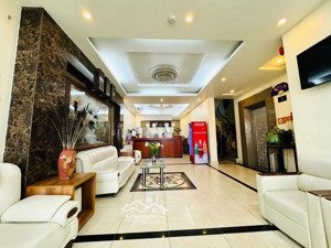 bán nhà phân lô hoàng cầu 65m2 7 tầng, vỉa hè rộng, kinh doanh. giá 27 tỷ