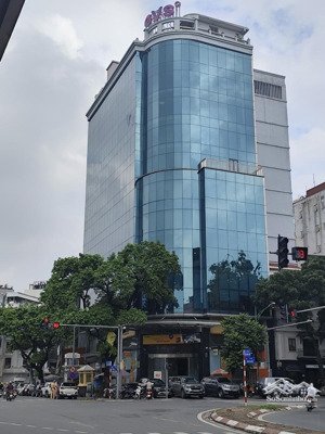 tòa vp lô góc phố huế, đại cồ việt, 550 tỷ, 525m2, pháp lý sạch dòng tiền 1.7b/m