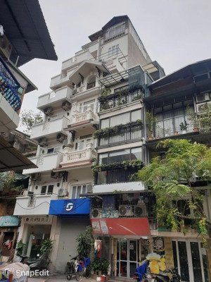 mặt phố nguyễn văn tố. dt 113m2. mt 3,9m. khách sạn 8 tầng (20 phòng)bên 3 thứ thuê. 200 triệu/ th