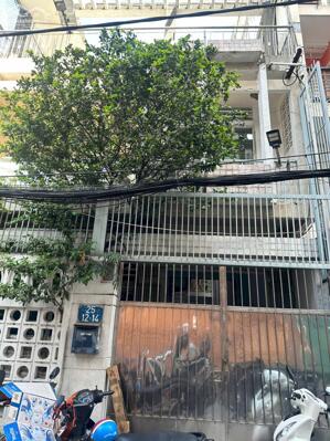 BÁN NHÀ HẺM XE HƠI – TÔN THẤT TÙNG, PHẠM NGŨ LÃO, QUẬN 1 Diện tích đẹp: 6.5 x 20m, công nhận đủ 128m²