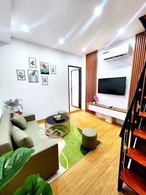 tập thể phố huế hbt 65m2 3n2wc nhà mới full nội thất, thoáng sáng, gần trường chợ. lh 