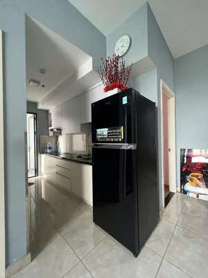 cam kết đúng hình, đúng giá, 3pn full nội thất, giá 8 triệu tại marina tower, lh: 