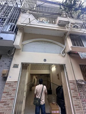 bán nhà hẻm xe hơi 740 võ văn kiệt,thông 310 cao đạt sổ hồng riêng ,hoàn công,hiện hữu