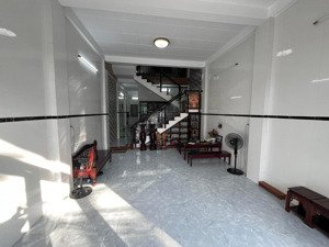 chỉ từ 1.5tỷ sở hữu ngay nhà đông nhì, phường lái thiêu, tp. thuận an cách kcn visip1 500m.
