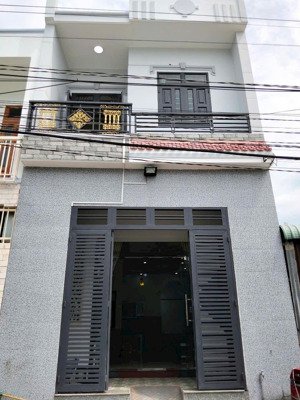 nhà lầu gần chợ bình an, giá 3 tỷ 500 triệu
