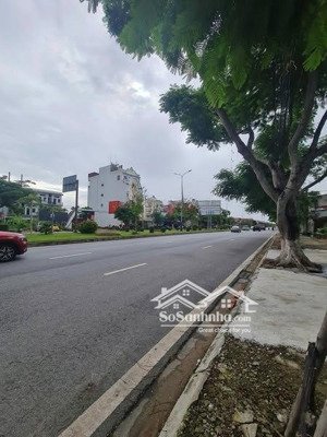 rẻ nhất mặt đường 353 phạm văn đồng - gần cây xăng trung nghĩa. giá chỉ 3,3tỷ