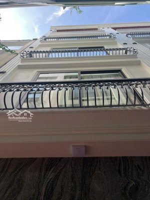 bán nhà 39m2 thạch bàn, 6 tầng thang máy, full nội thất, 10m ô tô tránh