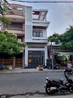 Tôi cần bán nhà 4 tầng mặt tiền Nguyễn Phan Vinh , Sơn Trà , Đà Nẵng ( VỊ TRÍ KINH DOANH TỐT ) ⭐⭐⭐