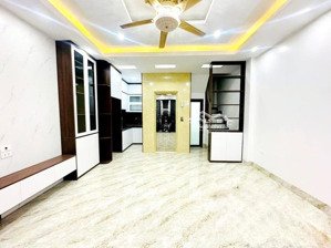 bán nhà phố tứ liên, tây hồ_37m_5 tầng thang máy_mt 4.8m_8.7 tỷ_lô góc 2 thoáng_gần phố_ngõ ô tô