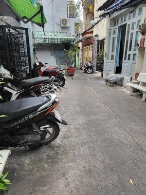 bán nhà riêng dt : 45m2 - gần khu hành chính q6 - 4 tỷ hơn