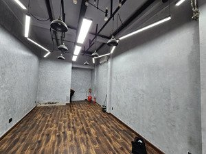 cho thuê mặt bằng 36m2 mặt tiền nhà phố 350a huỳnh văn bánh, 16tr/ tháng.