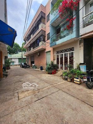 bán nhà nơ trang long 4 tầng kiên cố hẻm xe hơi nở hậu diện tích 50m2 giá chỉ 5,2 tỷ