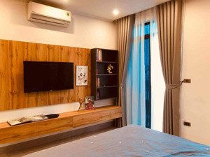 bán nhà ngô gia tự, long biên: 55m2, 3 tầng, 8.2 tỷ, lô góc, 2 mặt ngõ ô tô, 