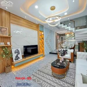  Bán Gấp Nhà Phố Nguyễn Thị Định ( mr 30 mét ) – Hẻm Xe Hơi - Chỉ Có 6 Tỷ .n.n.n. !