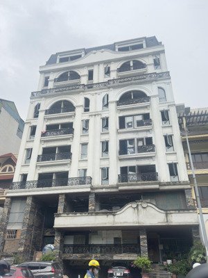 lạc long quân tây hồ toà buiding 8 tầng , 2 thoáng , 2 thang máy tóc độ cao - dòng tiền 400tr