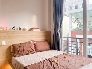căn hộ mới khai trương đẹp ban công thoáng khu phan xích long