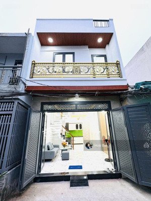 hơn 3 tỷ [4x9] 2 tầng nhà đẹp ngay ngã 4 bốn xã 2pn sổ hồng riêng 2025