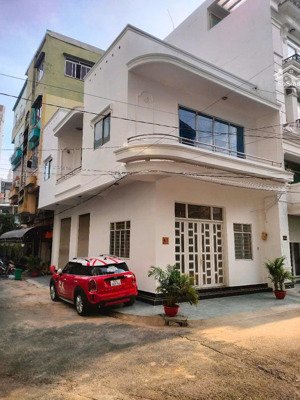 hiếm! căn góc ngang 6m duy nhất khu vực bàu cát 1. hẻm xe hơi. không lộ giới