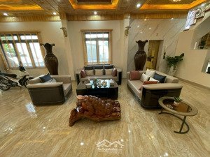 căn villa siêu đẹp mặt tiền an sơn khu nghỉ dưỡng top đà lạt, tiện nghi cao cấp