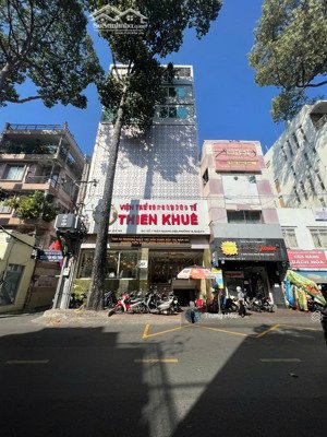 bán toà building mt trần quang diệu quận 3 - dt 10 x 15m - hầm - 8 tầng - hđt 300 triệu - giá 60 tỷ