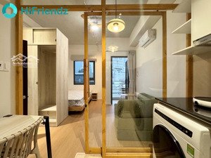 cho thuê căn cc 1pn có nội thất, có ban công, gần vòng xoay dân chủ quận 3, chợ vườn chuối quận 3