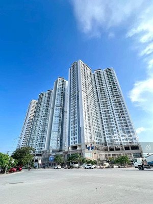 bán căn ch10 - 1.5 ngủ - view mặt đường võ nguyên giáp - căn hiếm. lh: 