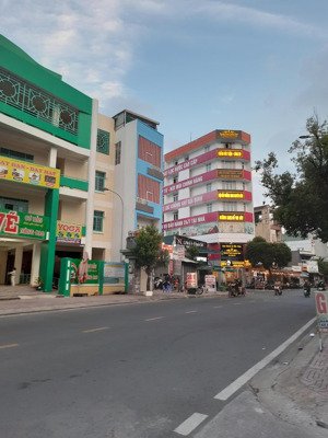 hẻm xe tải 1/ độc lập, tân phú 79m2(4*19,5m). 1 lầu, hơn 7 tỷ