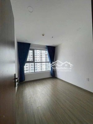 bán gấp căn hộ 2pn happy one central diện tích 70m2 2pn 2wc nhà trống. chinh chu