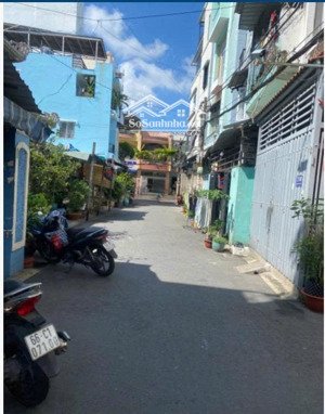 bán nhà đường cách mạng, hướng đông dt: 3.8x12m giá 6.5 tỷ