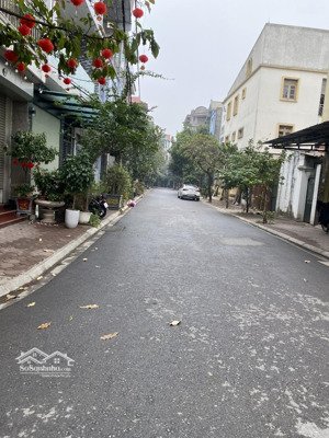 bán mảnh đất hiếm khu phân lô, vỉa hè cổ bi, gia lâm, 125m2, giá 15 tỷ