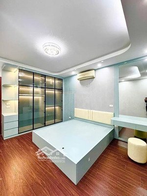 bán nhà 39 m / 5 t lô góc mt 3,9 m oto đỗ cửa 10m ra mp -500m ra đh bk - kte - sđcc chỉ 9,99 tỷ ctl