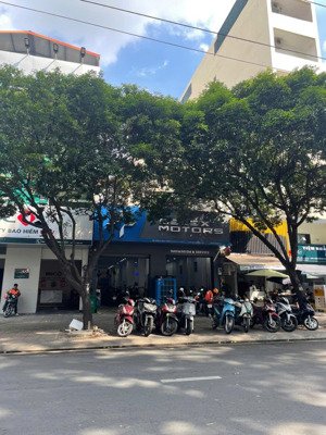 mặt tiền hùng vương, quận 5 - diện tích: 8,35x25m. cn 203m2 - hđt: 100tr/tháng - giá 65 tỷ