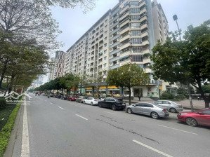 cho thuê mặt bằng phố trung kính diện tích lớn giá tốt