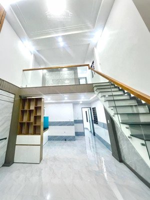 bán căn nhà hơn 50m2 ở gần bến xe buýt hiệp thành-nguyễn ảnh thủ quận 12