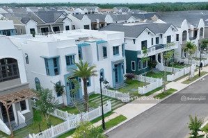 biệt thự 10x20 full nội thất view biển giá chỉ 6.8 tỷ rẻ nhất novaworld cần bán nhanh