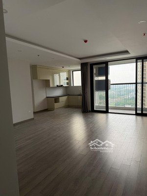 chính chủ cho thuê căn hộ tòa cland xã đàn, 2 phòng ngủ giá 13 tr/tháng, view hồ