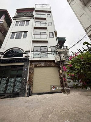 nhà cổ linh bát khối - dt 43m2 xây 6 tầng thang máy - ô tô 4 chỗ vào - giá hơn 8 tỷ