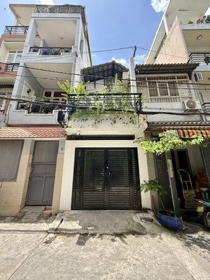 nhà đang có dòng tiền tốt thích hợp cho thuê để giữ tiền