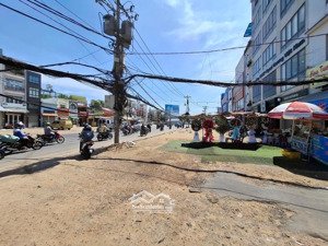 lô góc 2mt 61m², 4 tầng, nở hậu trường chinh nguyễn bá tòng chỉ 10.5 tỷ