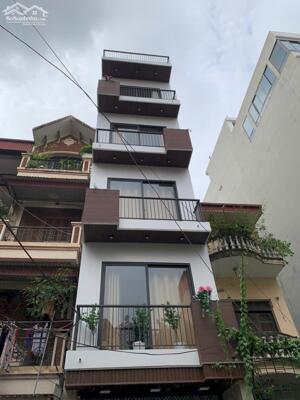 Bán nhà mặt phố Hoa Bằng - Cầu Giấy - Diện tích 62m2 - Giá bán 27 tỷ